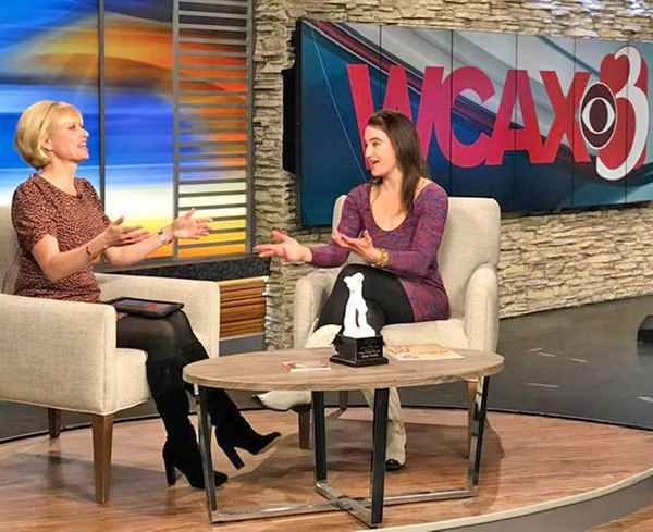 Vocalist Taryn Noelle on WCAX TV